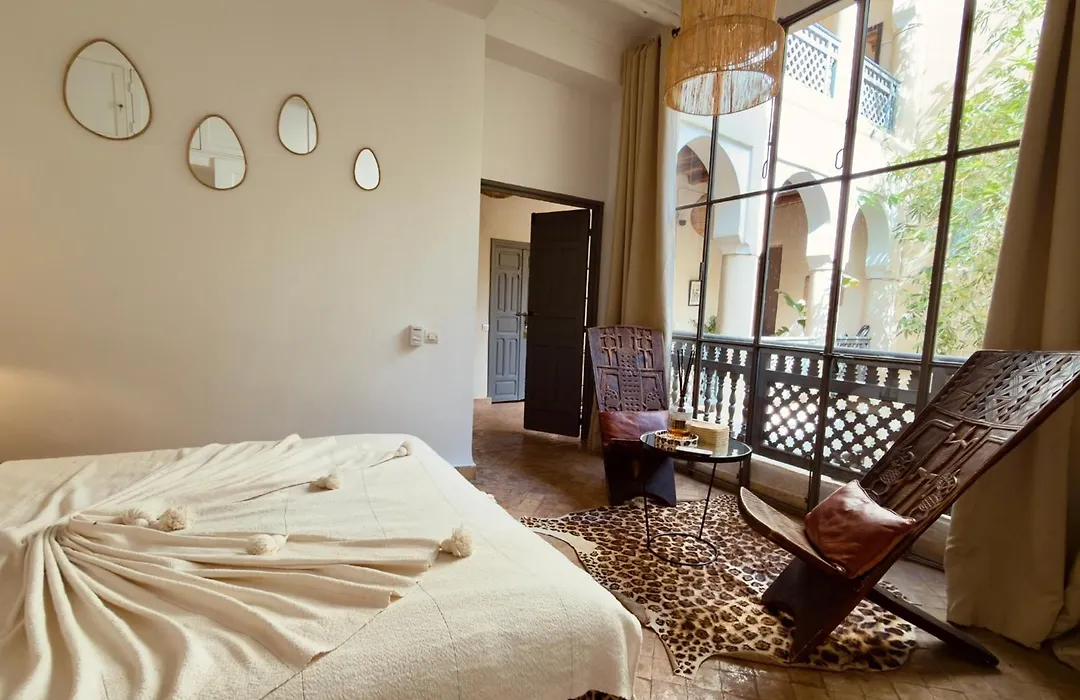 103 Riad Chelsie Pool Rooftop & Hammam-1
